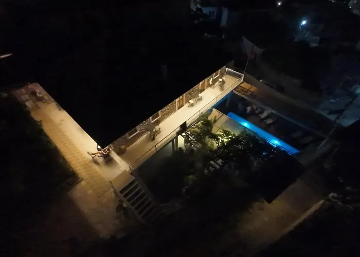 Sokaku I Te Marreve 4* Гирокастра