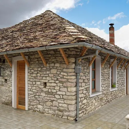 Sokaku I Te Marreve Penzion 4*