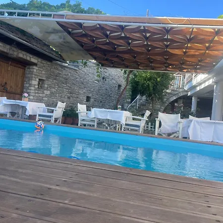 Sokaku I Te Marreve Penzion 4*