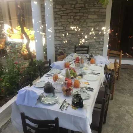Sokaku I Te Marreve 4* Gjirokastër