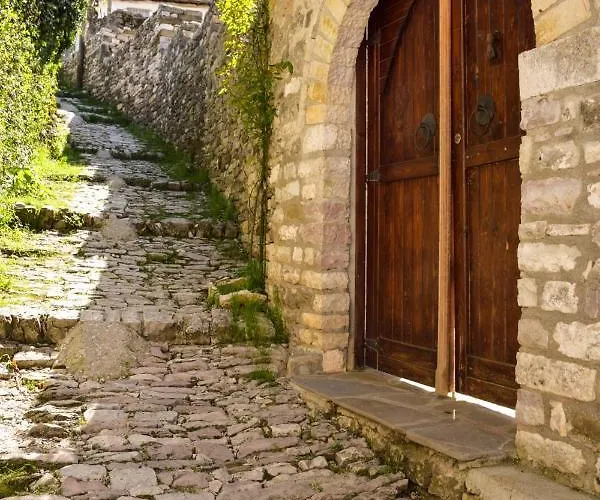 Sokaku I Te Marreve 4* Gjirokastër